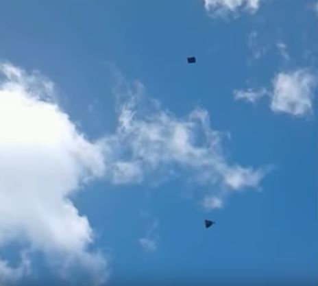 UFO225.jpg